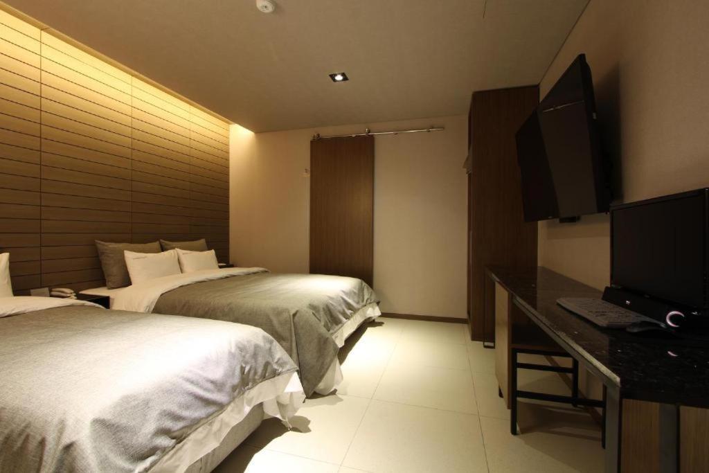 Boutique Hotel K-Oido Siheung Bagian luar foto