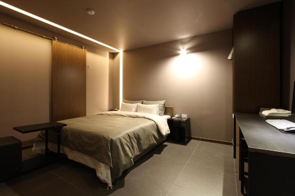 Boutique Hotel K-Oido Siheung Bagian luar foto