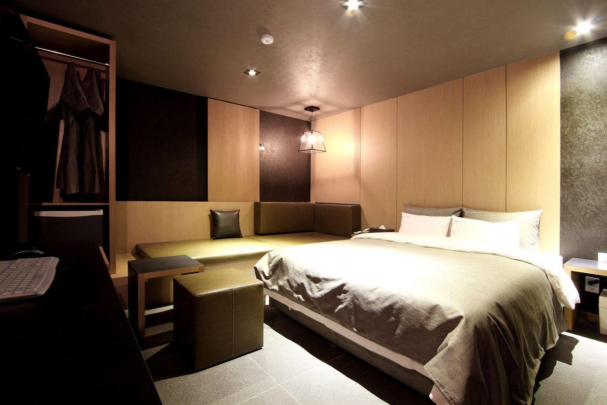 Boutique Hotel K-Oido Siheung Bagian luar foto