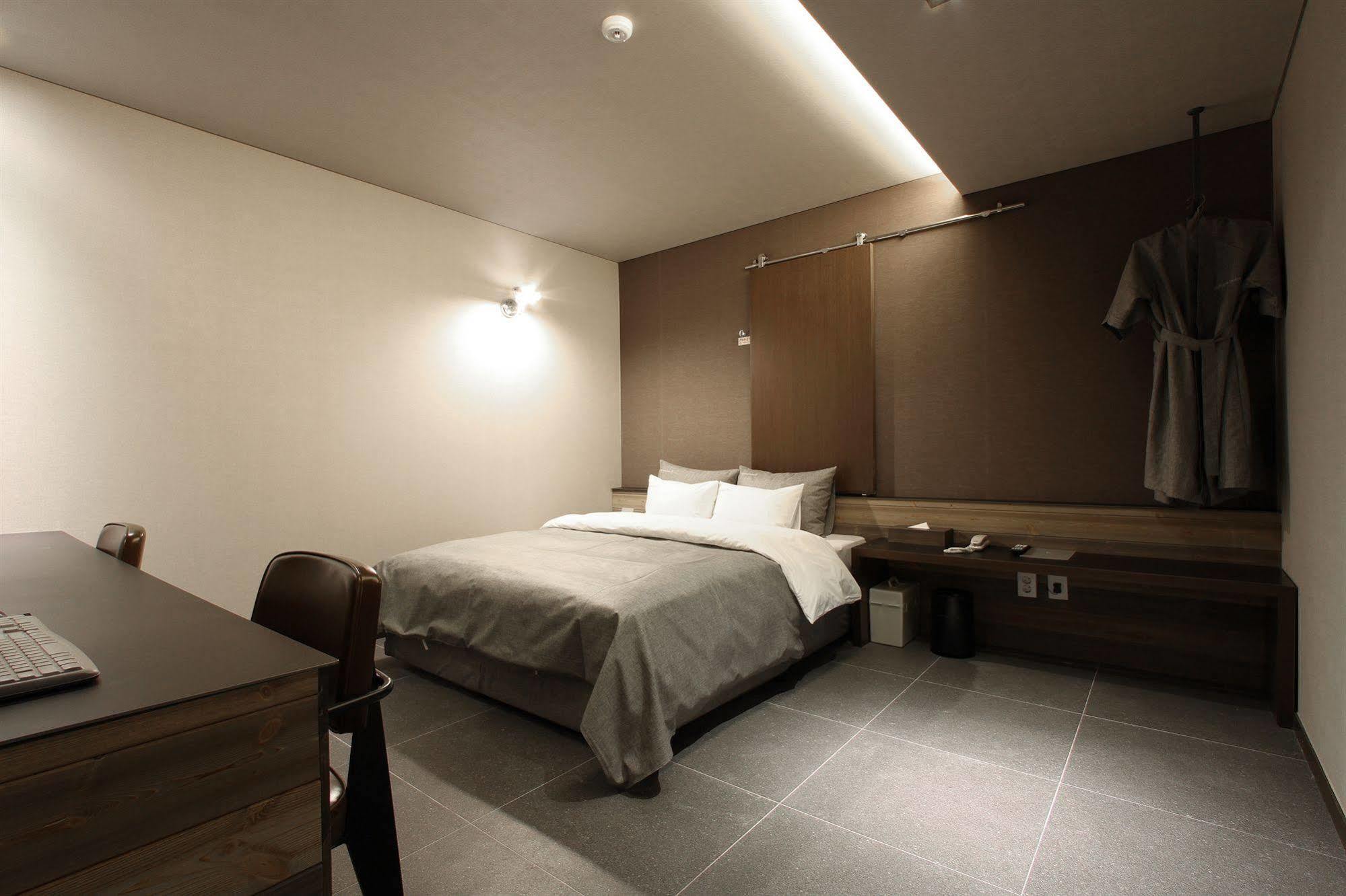 Boutique Hotel K-Oido Siheung Bagian luar foto
