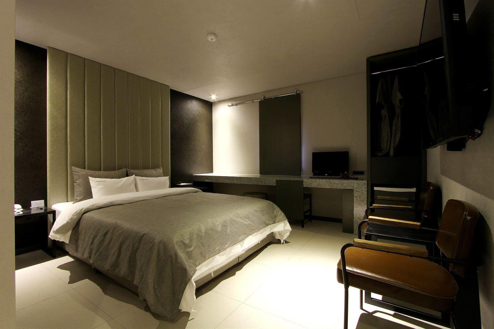 Boutique Hotel K-Oido Siheung Bagian luar foto