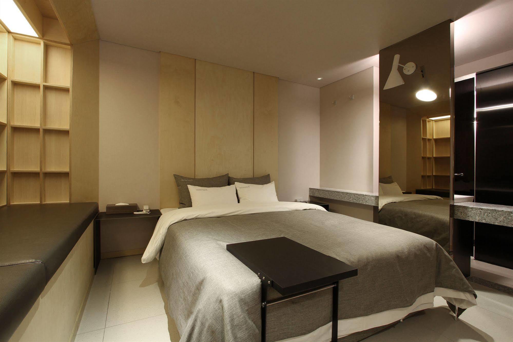Boutique Hotel K-Oido Siheung Bagian luar foto