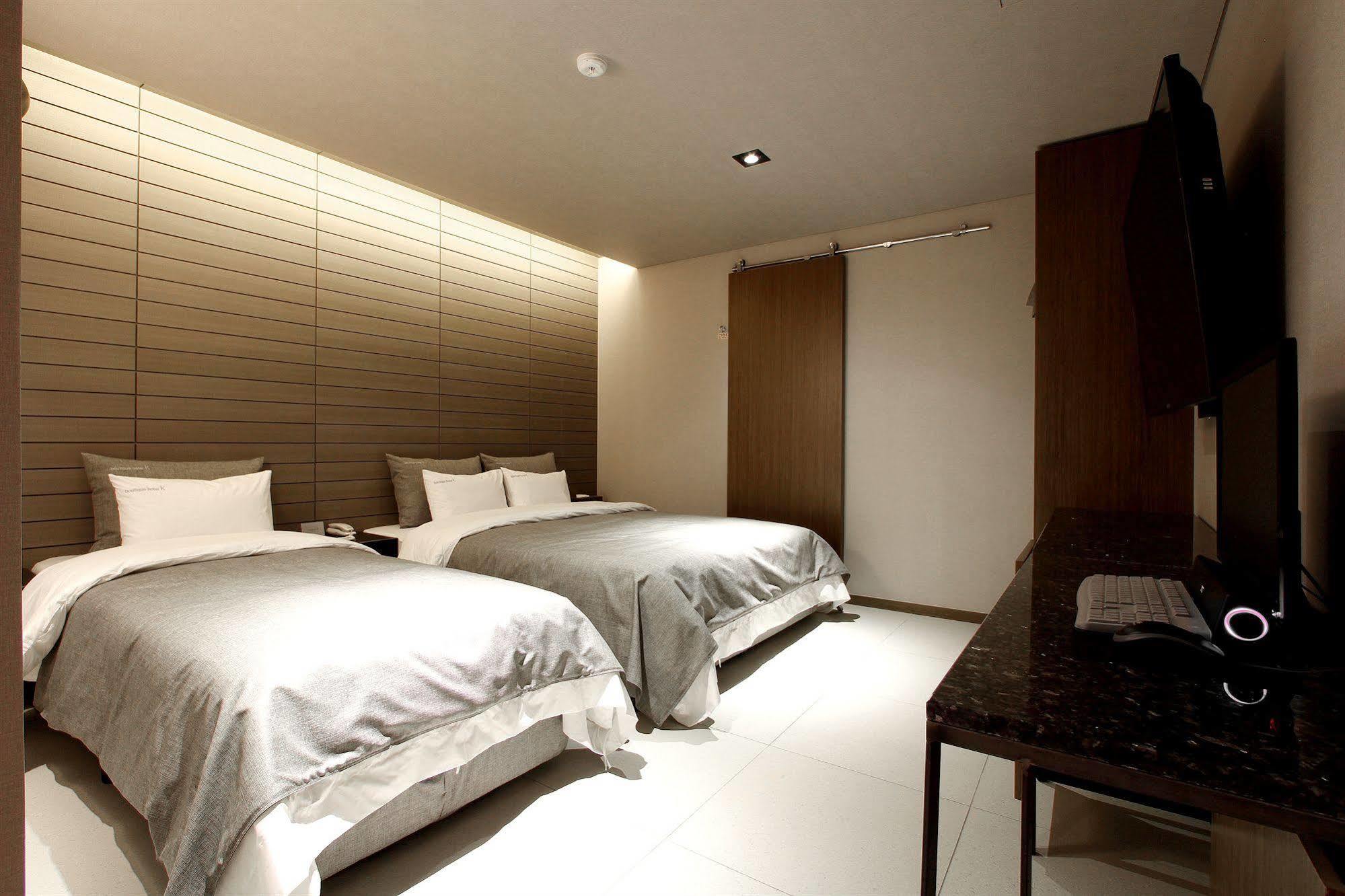 Boutique Hotel K-Oido Siheung Bagian luar foto